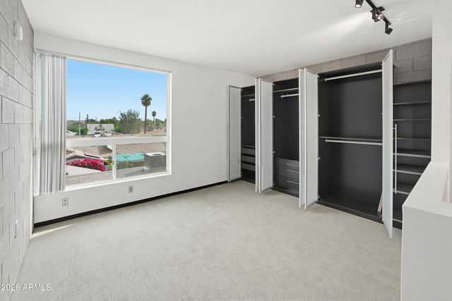 727 E PORTLAND Street 35, Phoenix, AZ 85006