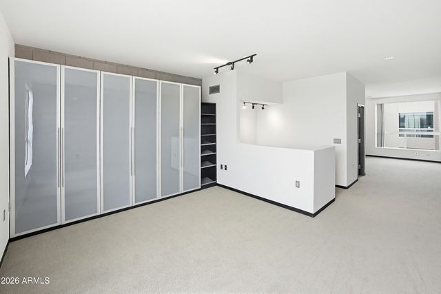 727 E PORTLAND Street 35, Phoenix, AZ 85006