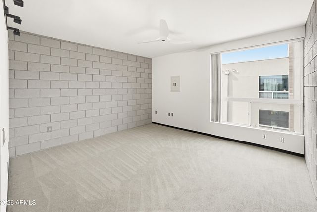 727 E PORTLAND Street 35, Phoenix, AZ 85006