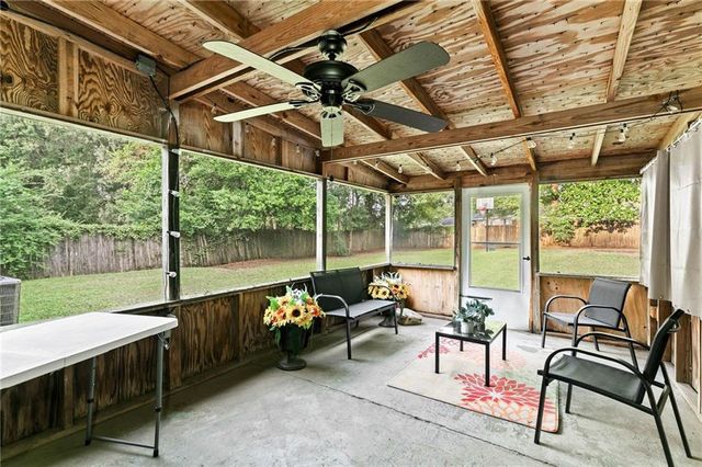 4735 Emerald E Drive, Mobile, AL 36619