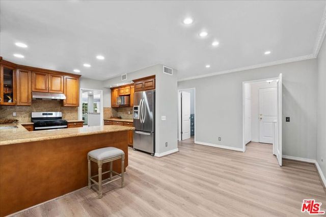 4635 Esparto Street, Woodland Hills, CA 91364