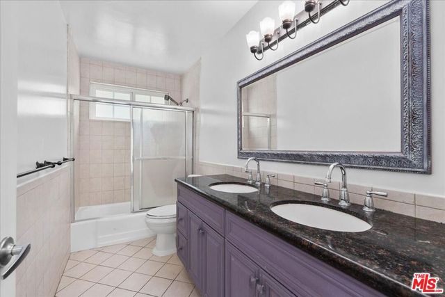 4635 Esparto Street, Woodland Hills, CA 91364