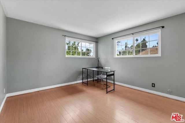 4635 Esparto Street, Woodland Hills, CA 91364