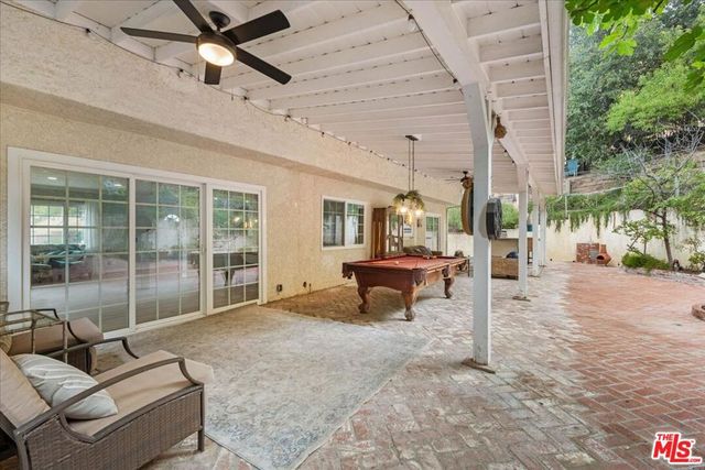 4635 Esparto Street, Woodland Hills, CA 91364