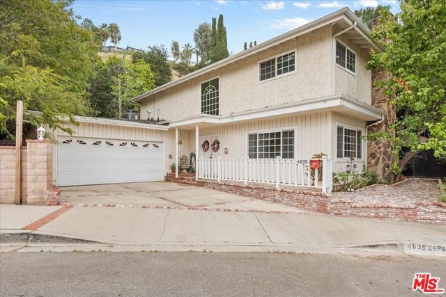 4635 Esparto Street, Woodland Hills, CA 91364