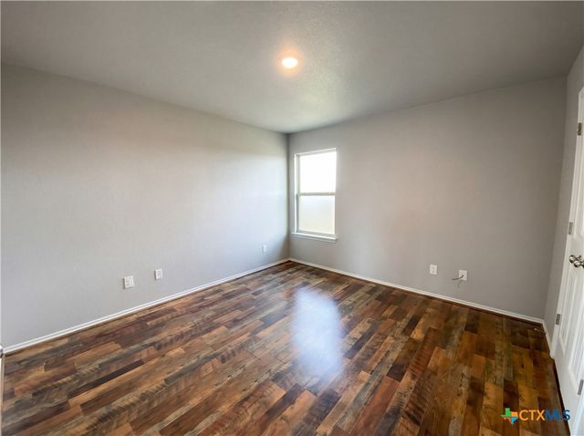 112 Antelope Circle, Kempner, TX 76539