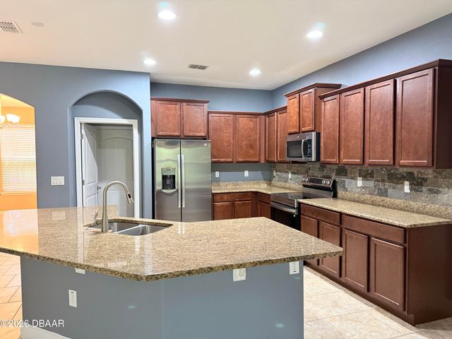 335 River Vale Lane, Ormond Beach, FL 32174