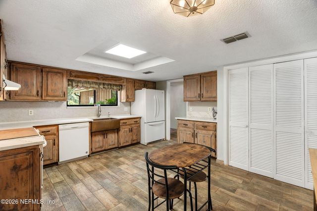 1131 CACTUS CUT Road, Middleburg, FL 32068