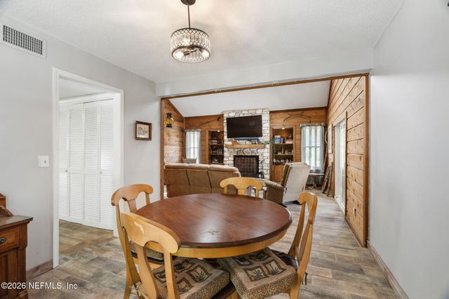 1131 CACTUS CUT Road, Middleburg, FL 32068