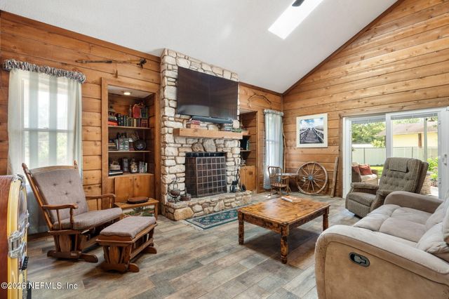 1131 CACTUS CUT Road, Middleburg, FL 32068