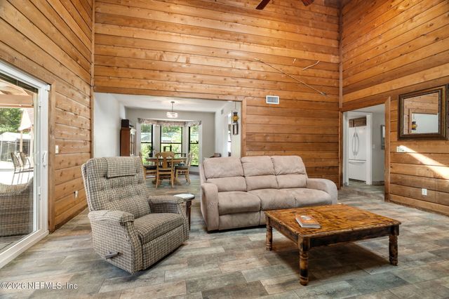 1131 CACTUS CUT Road, Middleburg, FL 32068