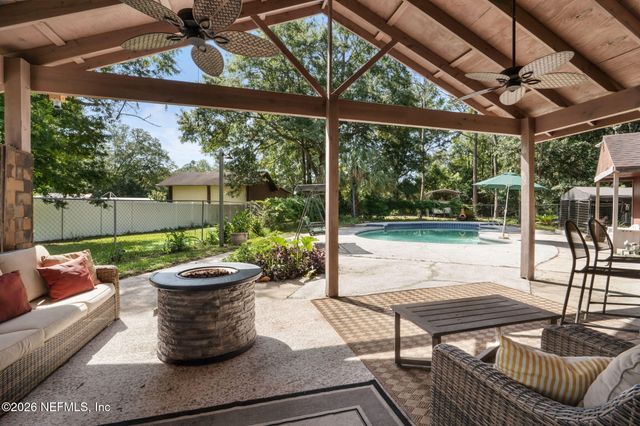 1131 CACTUS CUT Road, Middleburg, FL 32068