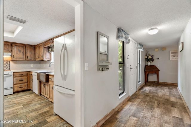 1131 CACTUS CUT Road, Middleburg, FL 32068