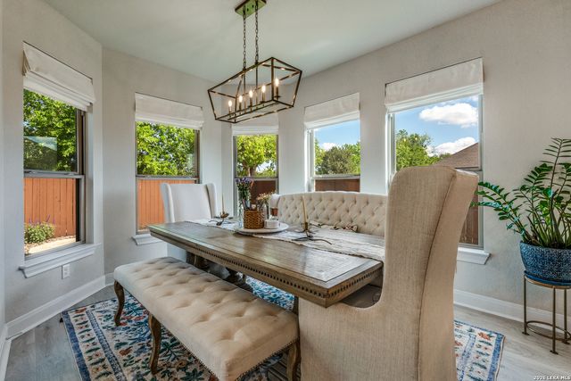 639 Bindseil, Schertz, TX 78154