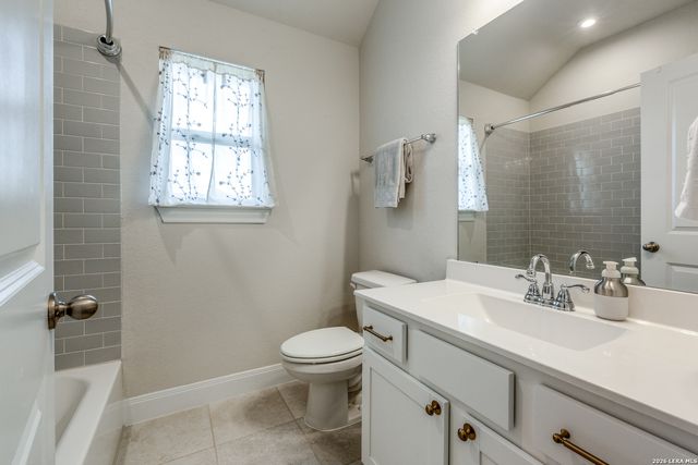 639 Bindseil, Schertz, TX 78154