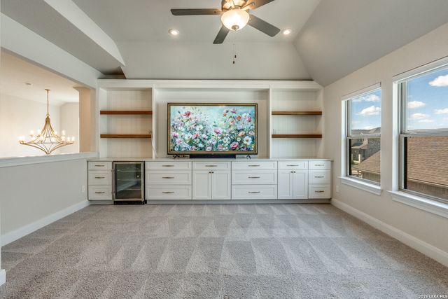 639 Bindseil, Schertz, TX 78154