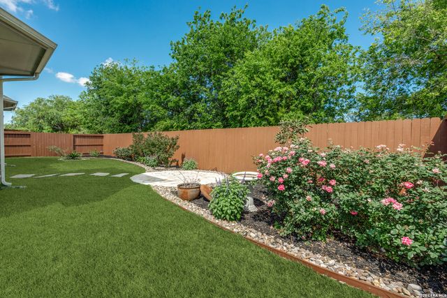 639 Bindseil, Schertz, TX 78154