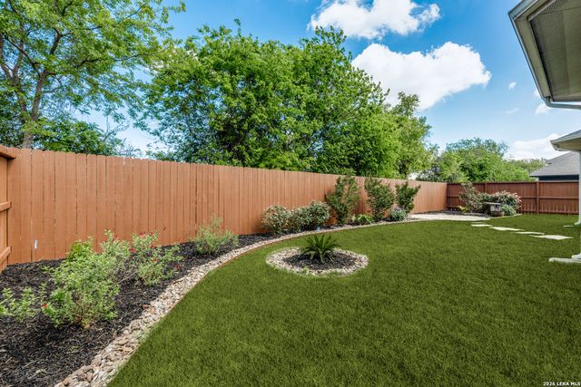 639 Bindseil, Schertz, TX 78154