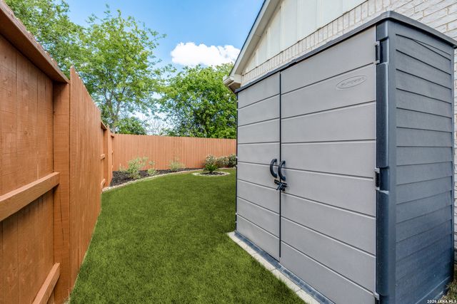 639 Bindseil, Schertz, TX 78154