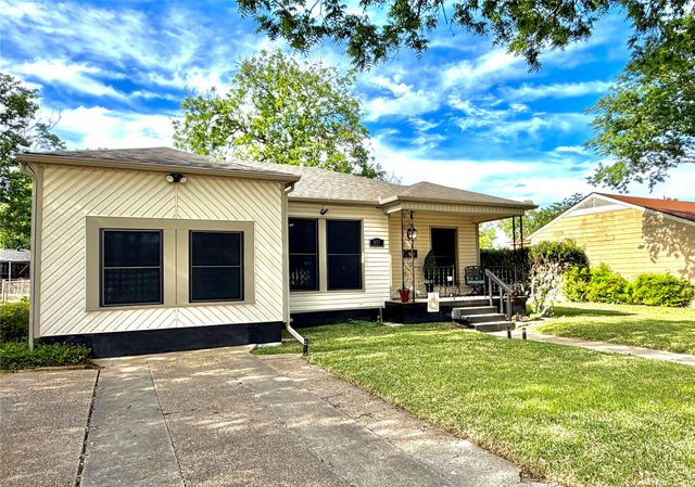 853 Holly Drive, Garland, TX 75040