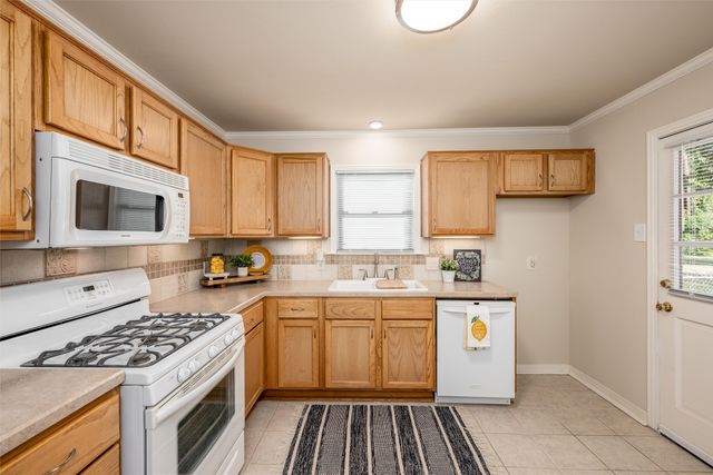 853 Holly Drive, Garland, TX 75040