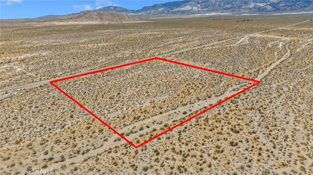 4501725 Crystal Creek, Lucerne Valley, CA 92356