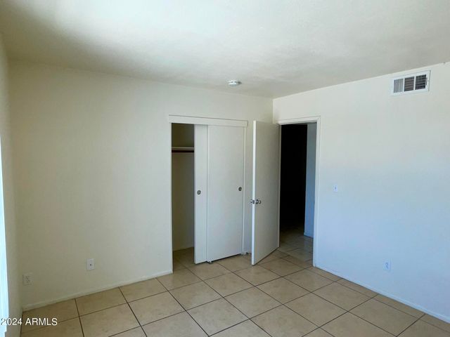 2417 W Campbell Avenue 108, Phoenix, AZ 85015
