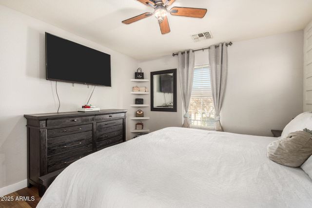 6609 W JOHNSON Street, Phoenix, AZ 85043