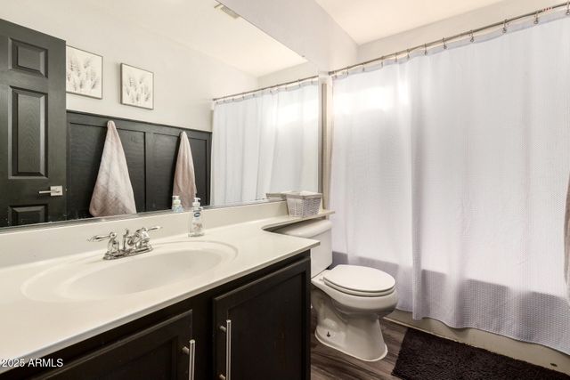 6609 W JOHNSON Street, Phoenix, AZ 85043