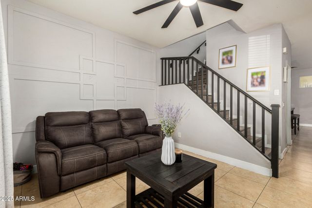 6609 W JOHNSON Street, Phoenix, AZ 85043