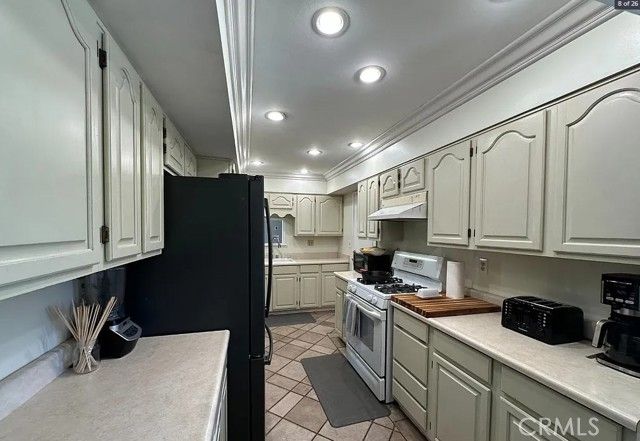 12745 Keith, Tustin, CA 92780