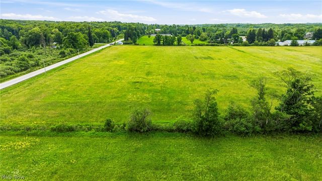 10803 Kile Road, Chardon, OH 44024