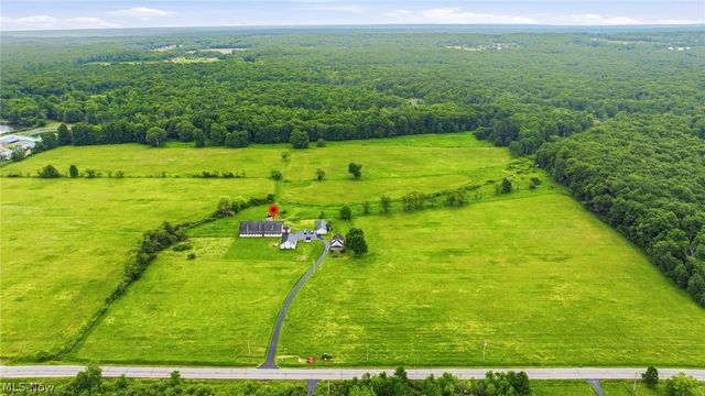 10803 Kile Road, Chardon, OH 44024
