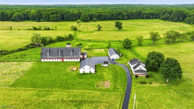 10803 Kile Road, Chardon, OH 44024