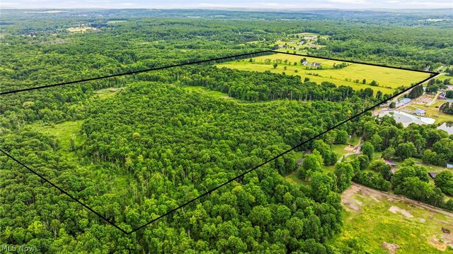 10803 Kile Road, Chardon, OH 44024