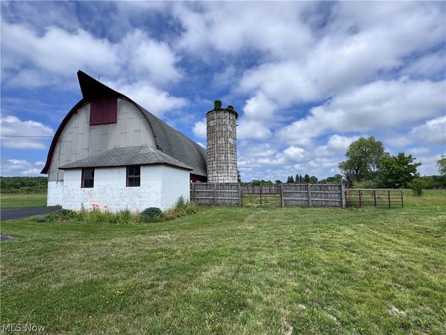 10803 Kile Road, Chardon, OH 44024
