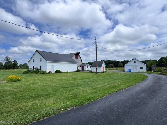 10803 Kile Road, Chardon, OH 44024