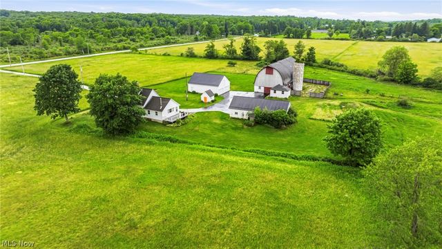 10803 Kile Road, Chardon, OH 44024