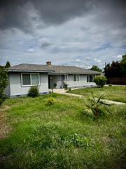 1101 E Monte Vista Ave, Turlock, CA 95382