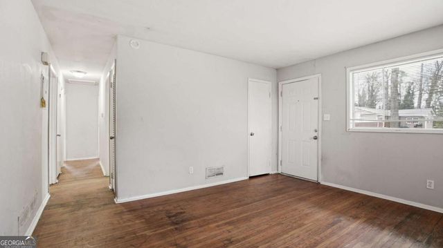 5213 Heather Lane, Atlanta, GA 30349