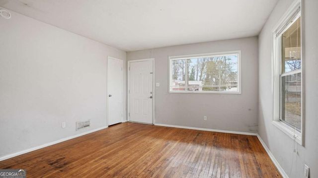 5213 Heather Lane, Atlanta, GA 30349