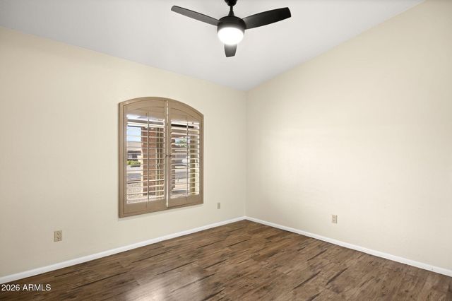 3314 W TOPEKA Drive, Phoenix, AZ 85027