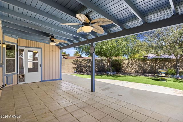 3314 W TOPEKA Drive, Phoenix, AZ 85027