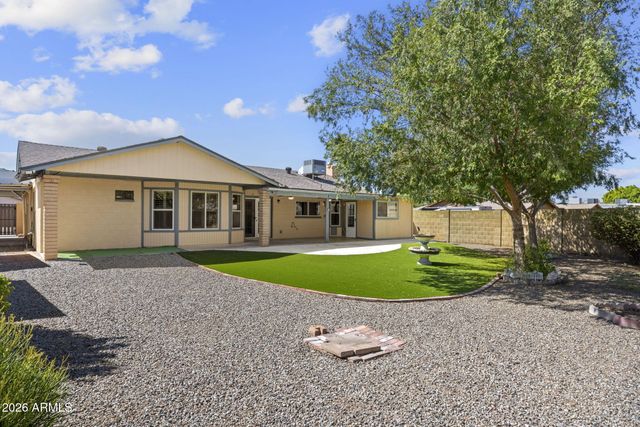 3314 W TOPEKA Drive, Phoenix, AZ 85027
