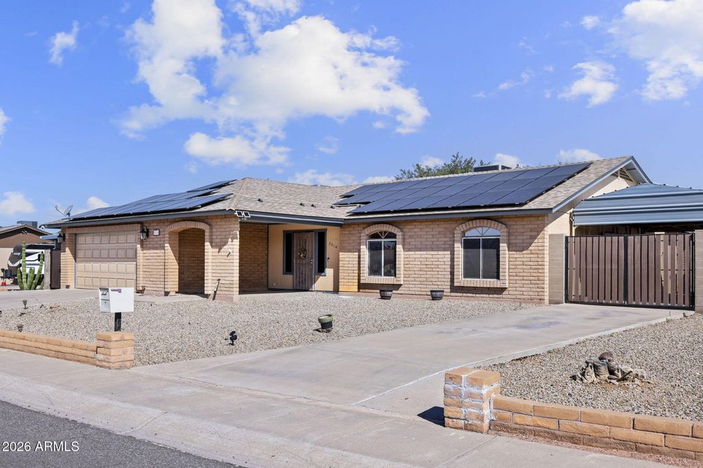 3314 W TOPEKA Drive, Phoenix, AZ 85027 — photo 2