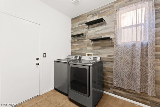 1633 Orange Daisy Place, Henderson, NV 89012