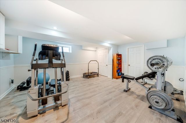 95 Silver Spring Rd, Millburn Twp., NJ 07078