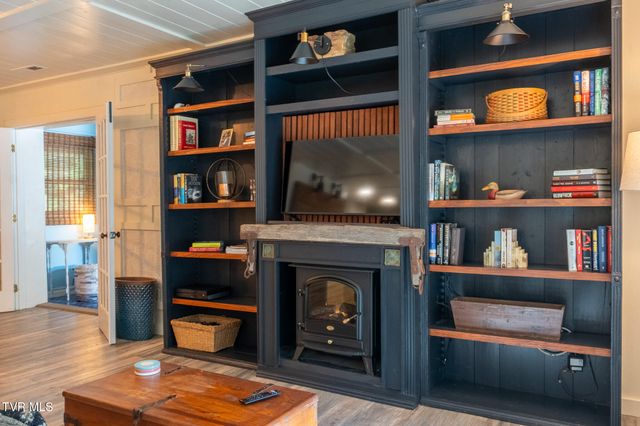 405 Morgan Branch Lane, Chuckey, TN 37641