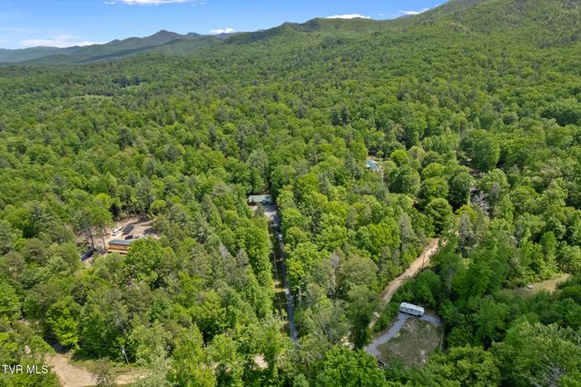 405 Morgan Branch Lane, Chuckey, TN 37641