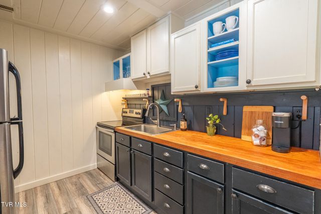 405 Morgan Branch Lane, Chuckey, TN 37641